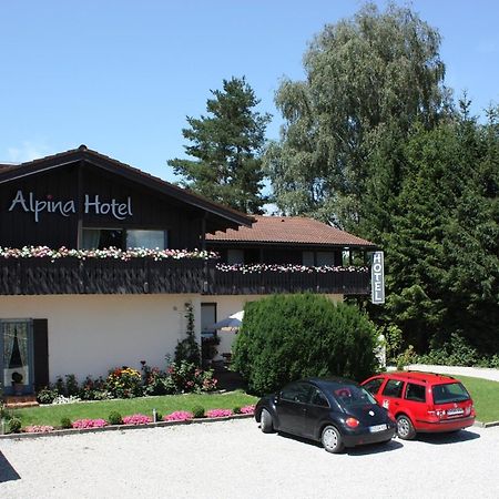 Alpina Hotel Розенхайм Екстериор снимка